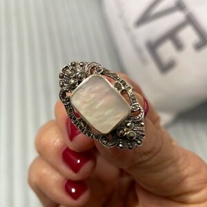 Stunning Mother of Pearl Marcasite sterling silver ring